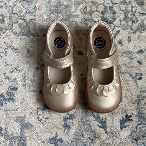 Livie & Luca Gold Mary-Janes